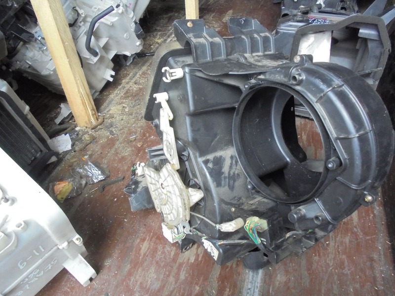 Отопление салона исузу форвард ffr12. Печка исудзу форвард. Печка исудзу форвард. Печка исузу форвард. Печка исудзу форвард.