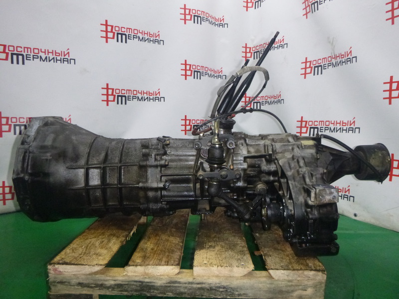 Кпп ниссан террано. Коробка передач на ниссан террано. Мкпп ниссан террано. Коробка передач на ниссан террано. Акпп nissan terrano 3.
