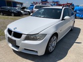 Крыло BMW 318i N45B16A E90