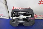 Домкрат NISSAN MARCH HR12DE K13